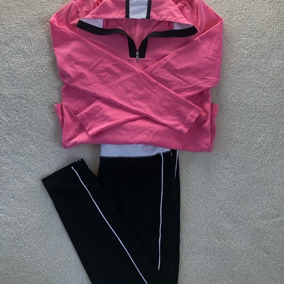 Gently Loved: Lauren Ralph Lauren Jogging Suit. - Picture 2 of 10
